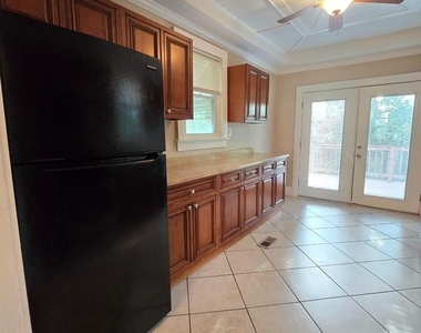 6612 Birchwood Avenue - Photo Thumbnail 4