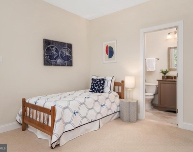 1576 Bay Head Road - Photo Thumbnail 32
