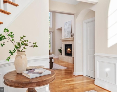 1576 Bay Head Road - Photo Thumbnail 10