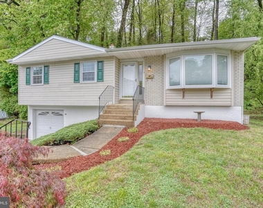 124 Hilldale Court - Photo Thumbnail 5