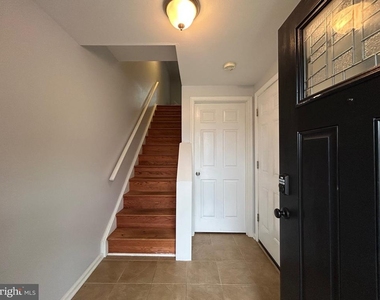 5059 E Woodmill Drive - Photo Thumbnail 2
