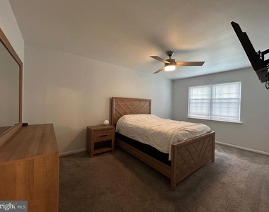5059 E Woodmill Drive - Photo Thumbnail 15