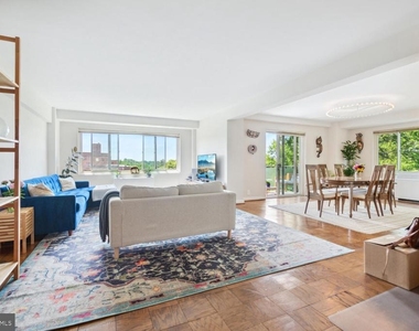 4201 Cathedral Avenue Nw - Photo Thumbnail 6