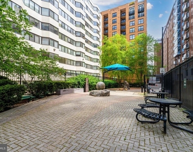 1117 10th Street Nw - Photo Thumbnail 41