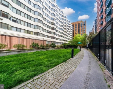 1117 10th Street Nw - Photo Thumbnail 40