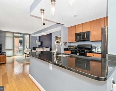 1117 10th Street Nw - Photo Thumbnail 7