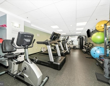 1117 10th Street Nw - Photo Thumbnail 32