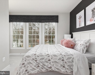 1341 Aspen Nw - Photo Thumbnail 11