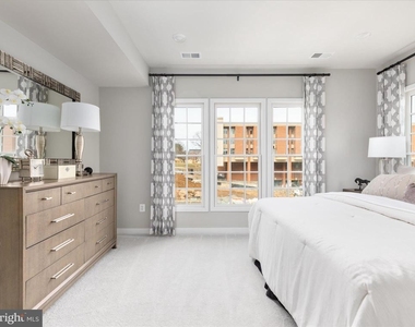 1341 Aspen Nw - Photo Thumbnail 14