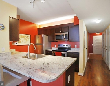 616 E Street Nw - Photo Thumbnail 9