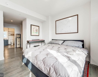 70 N Street Se - Photo Thumbnail 10