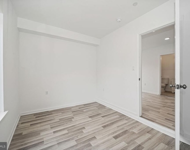1642 16th Street Se - Photo Thumbnail 16