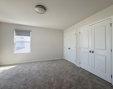 1206 Salt Springs Drive - Photo Thumbnail 12