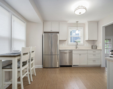 1207 Prescott Avenue - Photo Thumbnail 7