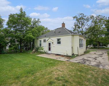 1207 Prescott Avenue - Photo Thumbnail 15