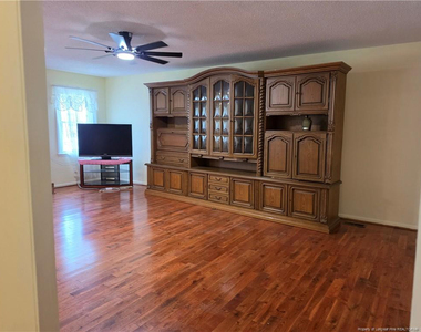 207 Duncan Road - Photo Thumbnail 2