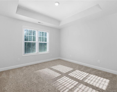 107 Glenwood Court - Photo Thumbnail 27