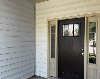 221 Irving Way - Photo Thumbnail 22