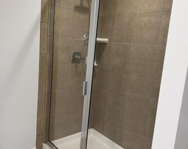 221 Irving Way - Photo Thumbnail 8