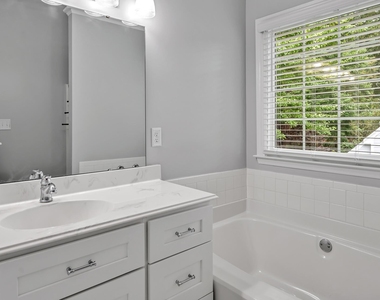 3100 Felbrigg Drive Drive - Photo Thumbnail 14