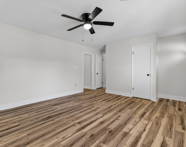 137 Grange Street - Photo Thumbnail 6