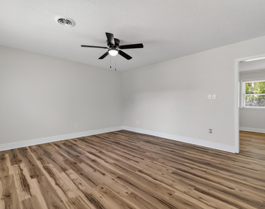137 Grange Street - Photo Thumbnail 7