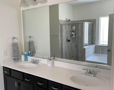 119 Cumberland Drive - Photo Thumbnail 8