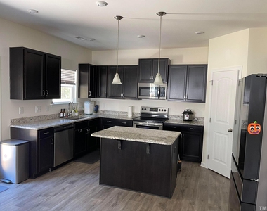 119 Cumberland Drive - Photo Thumbnail 1