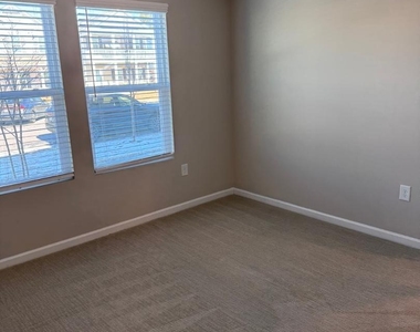 4226 Mahal Avenue - Photo Thumbnail 35