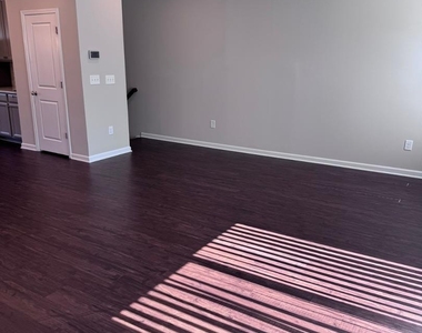 4226 Mahal Avenue - Photo Thumbnail 12