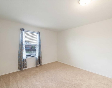 11012 Culzean Dr - Photo Thumbnail 22