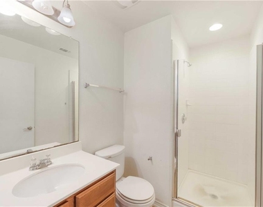 11012 Culzean Dr - Photo Thumbnail 5