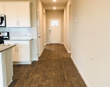 641 Golden Grove Pkwy - Photo Thumbnail 3