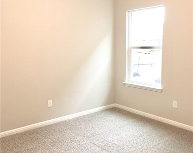 2969 Bridekirk Dr - Photo Thumbnail 19