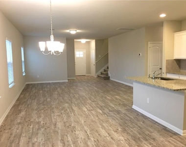 2969 Bridekirk Dr - Photo Thumbnail 9
