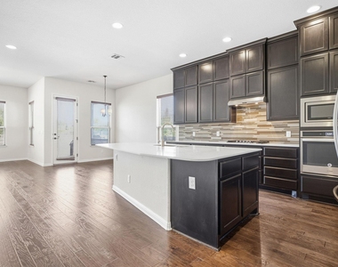 3600 Brushy Creek Rd - Photo Thumbnail 12