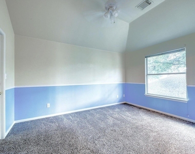 10928 Bexley Ln - Photo Thumbnail 21