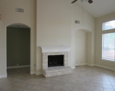3908 Michael Neill Dr - Photo Thumbnail 14
