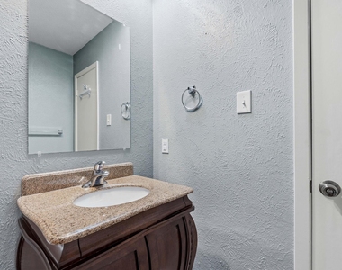 1748 Ohlen Rd - Photo Thumbnail 5