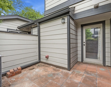 1748 Ohlen Rd - Photo Thumbnail 18