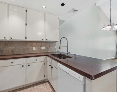1748 Ohlen Rd - Photo Thumbnail 7