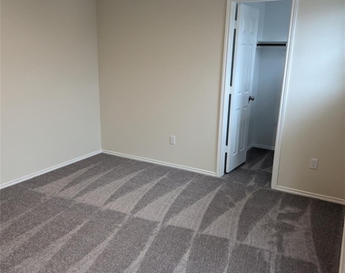 98 Pacific Loon St - Photo Thumbnail 22