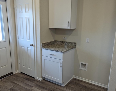 98 Pacific Loon St - Photo Thumbnail 30