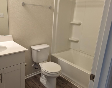 98 Pacific Loon St - Photo Thumbnail 19