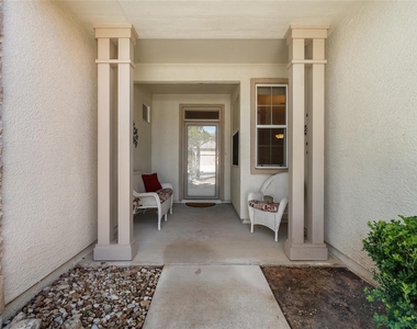 103 Harness Ln - Photo Thumbnail 4