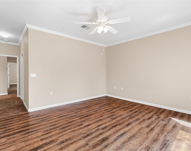 103 Harness Ln - Photo Thumbnail 15