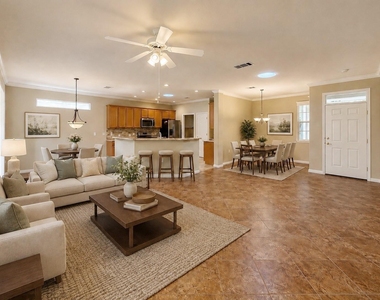 103 Harness Ln - Photo Thumbnail 6