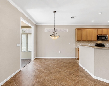 103 Harness Ln - Photo Thumbnail 8