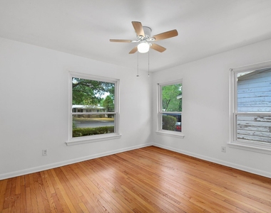 430 Beryl Dr - Photo Thumbnail 14