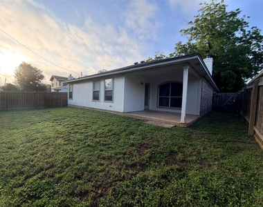 9724 Copper Creek Dr - Photo Thumbnail 23